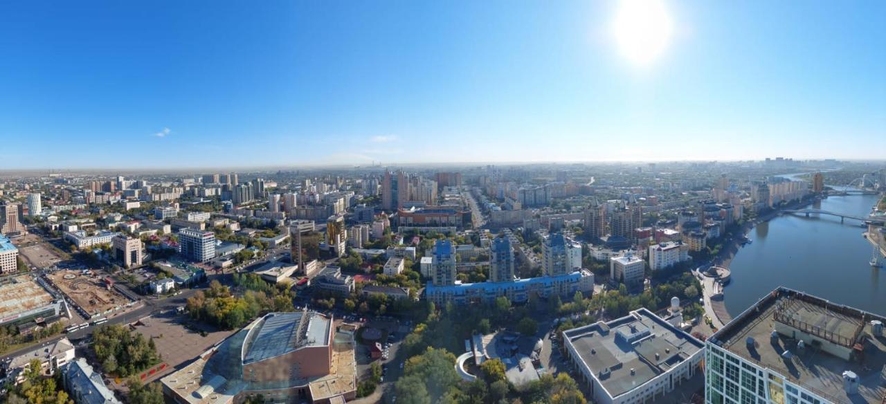 Апартаменты На Набережной С Панорамным Видом На 39 Этаже Astana Buitenkant foto